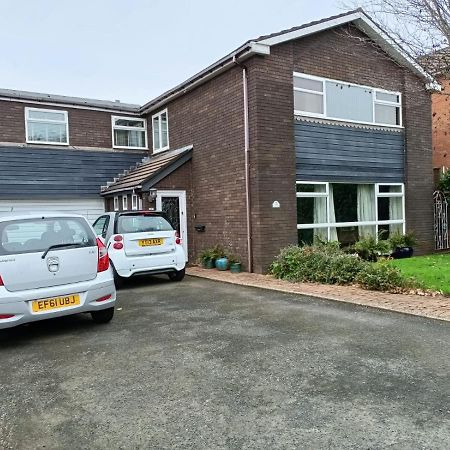 Hotel 5 Ravenhurst Drive Walsall Exterior foto